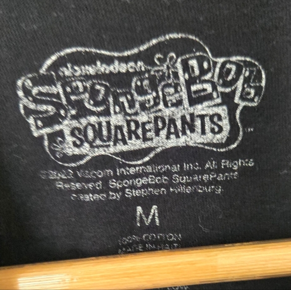 SpongeBob SquarePants Black Tee with Colorful Bikini Bottom Design Size Medium - Picture 3 of 4